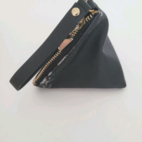 Givenchy Parfums Wallets Black Triangle Coin Key Mini Bag Logo Small Fair - Picture 2 of 8